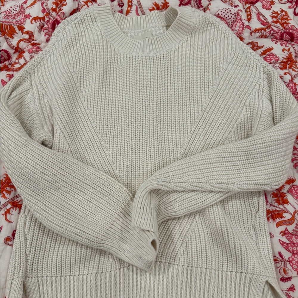 NWT Abercrombie Cream Sweater